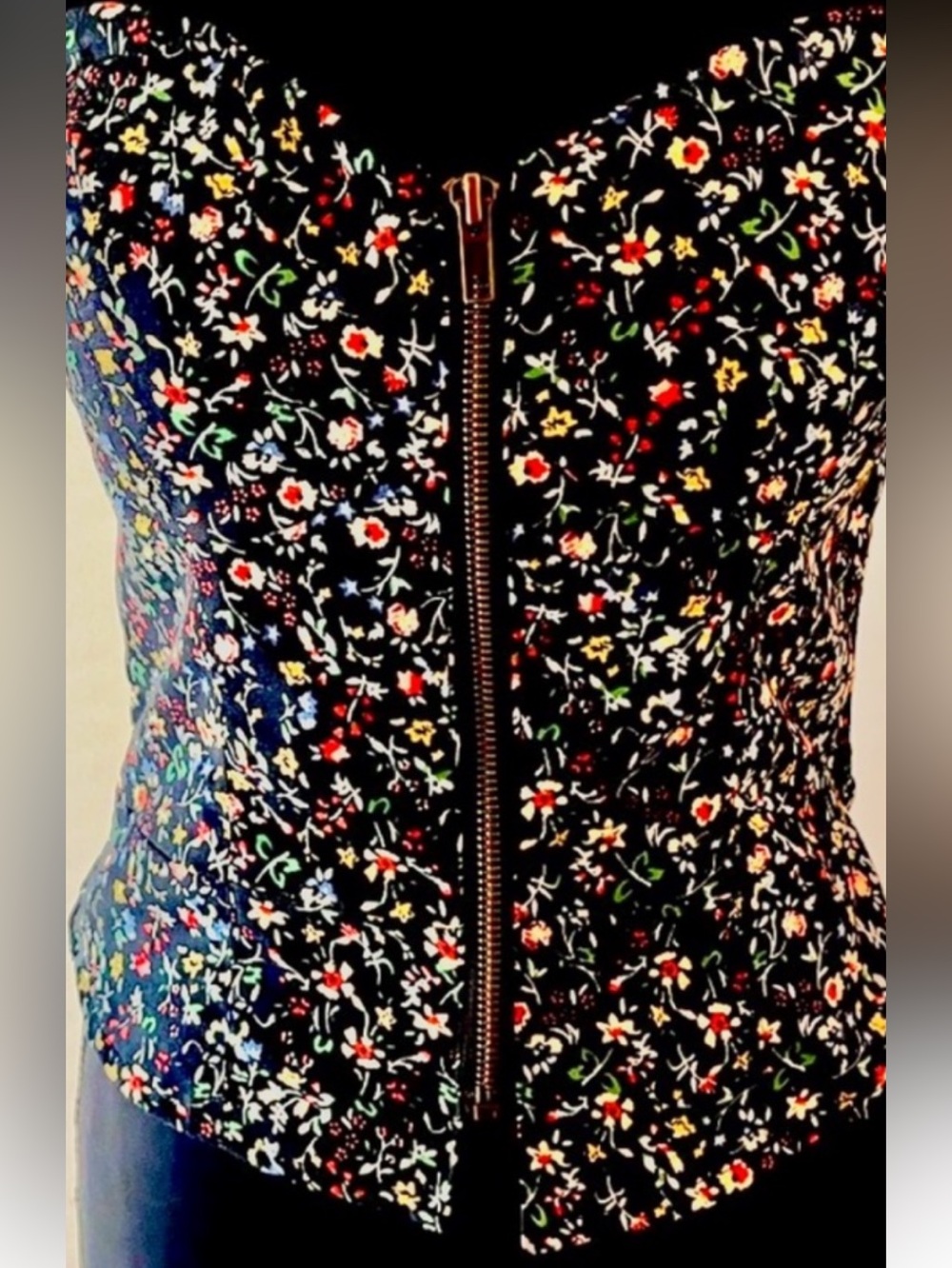 Cotton stretch American Rag floral Bustier Top .. a special find